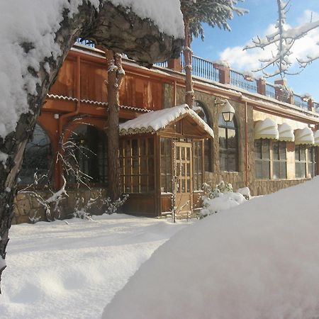Hospedium Hostal Almanzor 纳瓦雷东达德格雷多斯 外观 照片