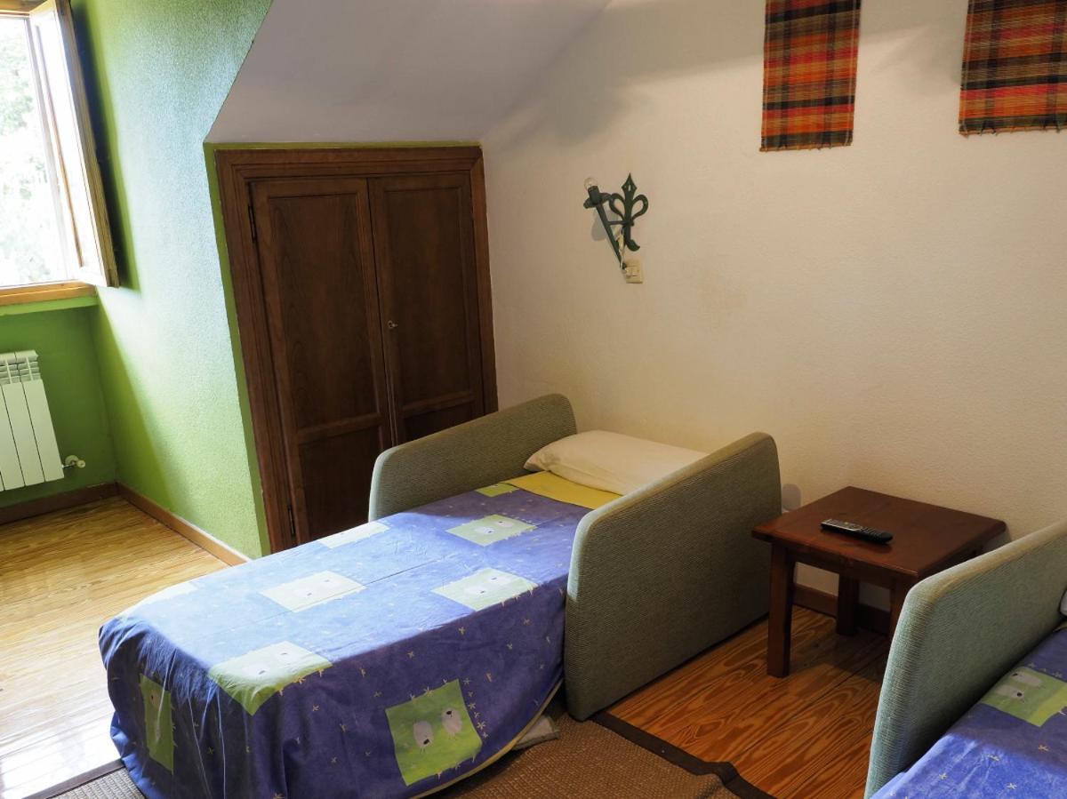 Hospedium Hostal Almanzor 纳瓦雷东达德格雷多斯 外观 照片