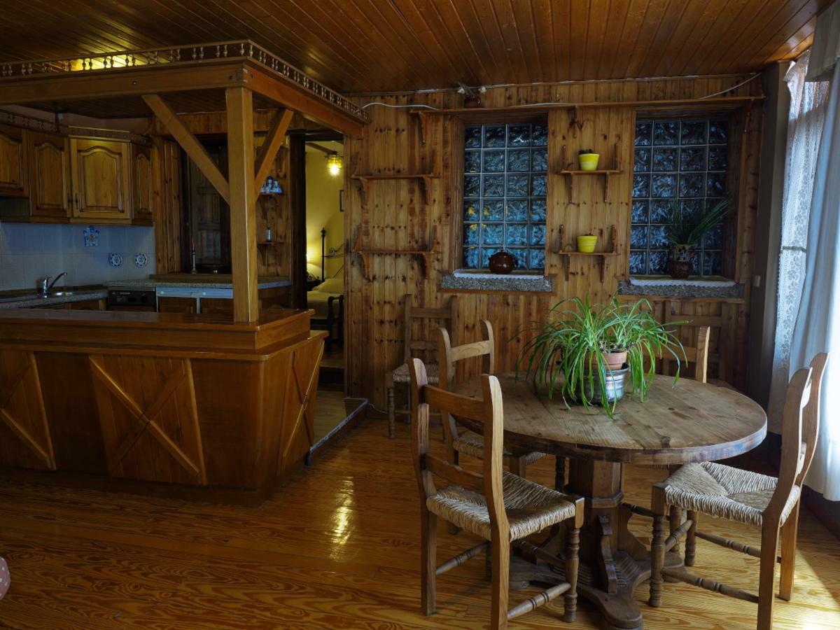 Hospedium Hostal Almanzor 纳瓦雷东达德格雷多斯 外观 照片
